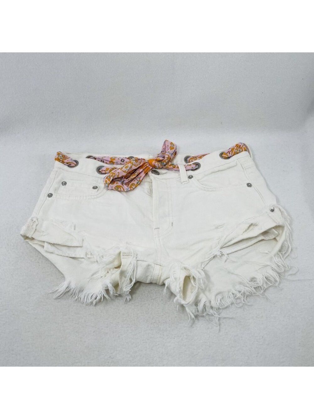 We The Free Booty Jean Shorts Women Size 25 Belt Button White Cutoff Distressed